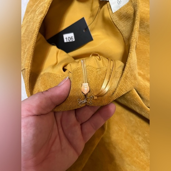 Sachin + Babi Pant(Depending on height could be a wide leg mid calf crop pant) - Picture 8 of 10